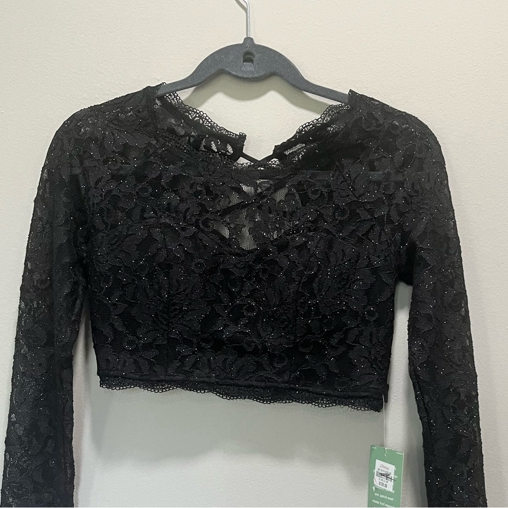 My Michelle long sleeve cropped shirt